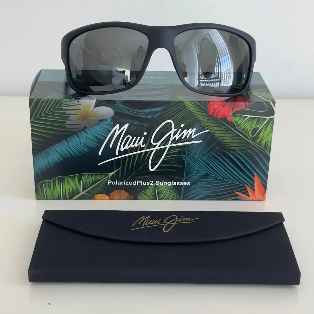 Maui Jim Southern Cross Sunglasses Black Gray Polarized MJ0815S-001 Made n Italy